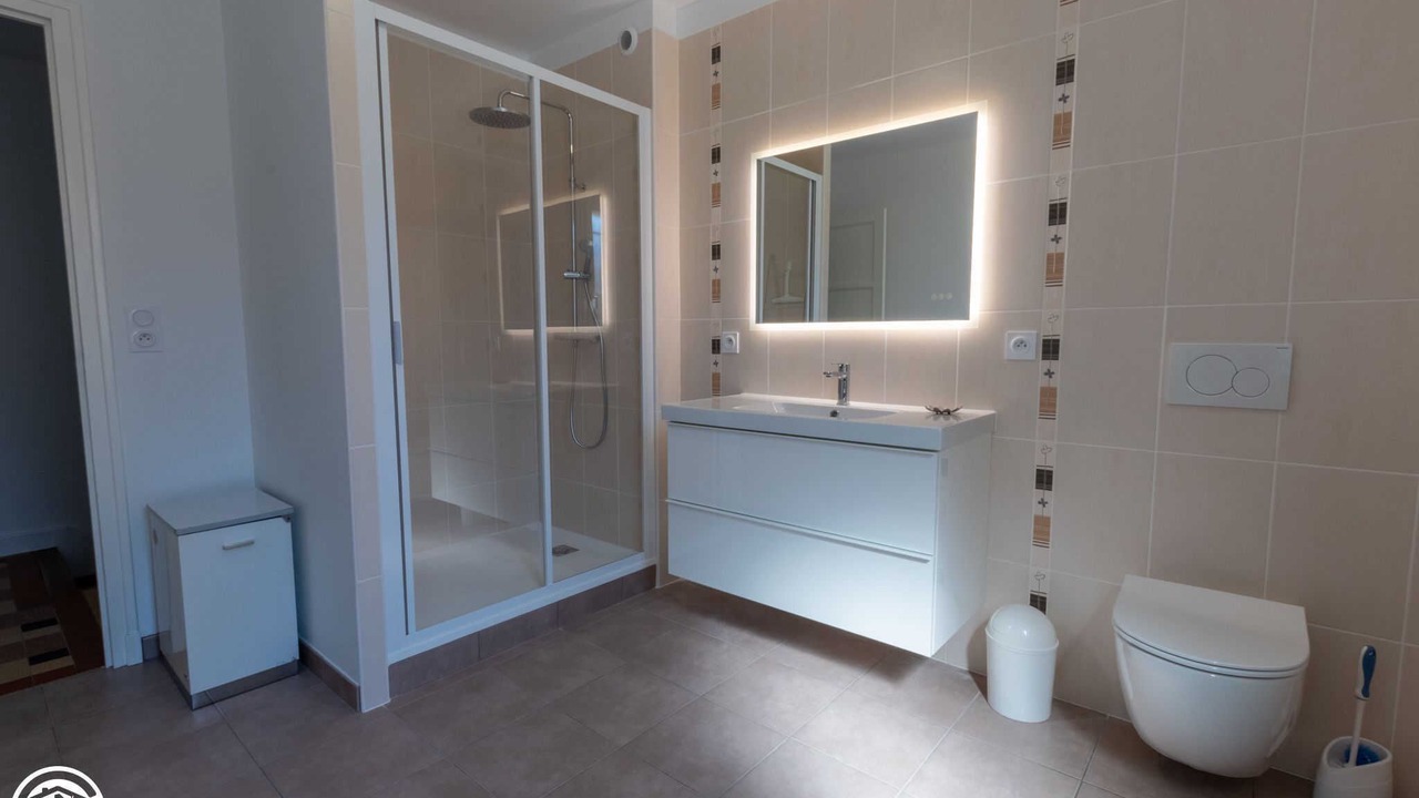 Photo of Bathroom in Vauchamps