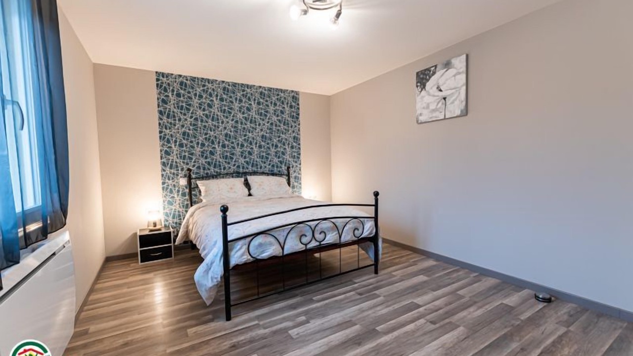 Photo of Bedroom in Sainte-Menehould