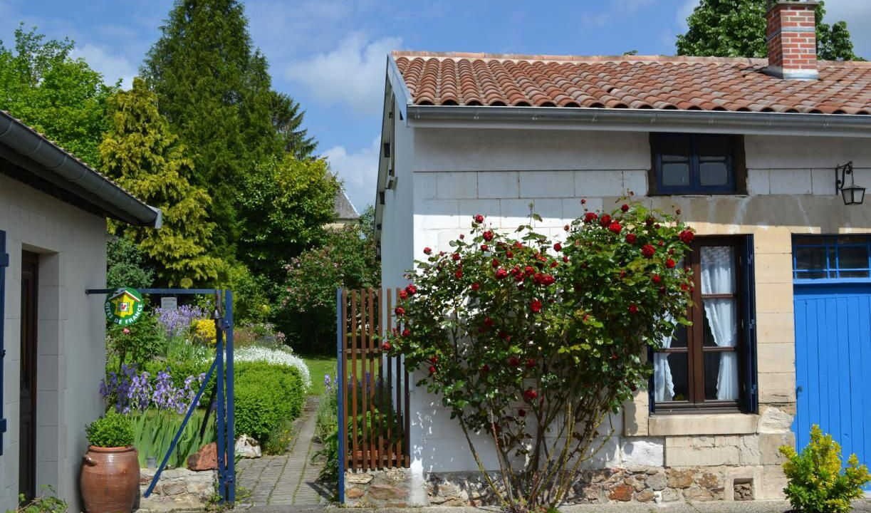 Photo of Outdoor in Bouy