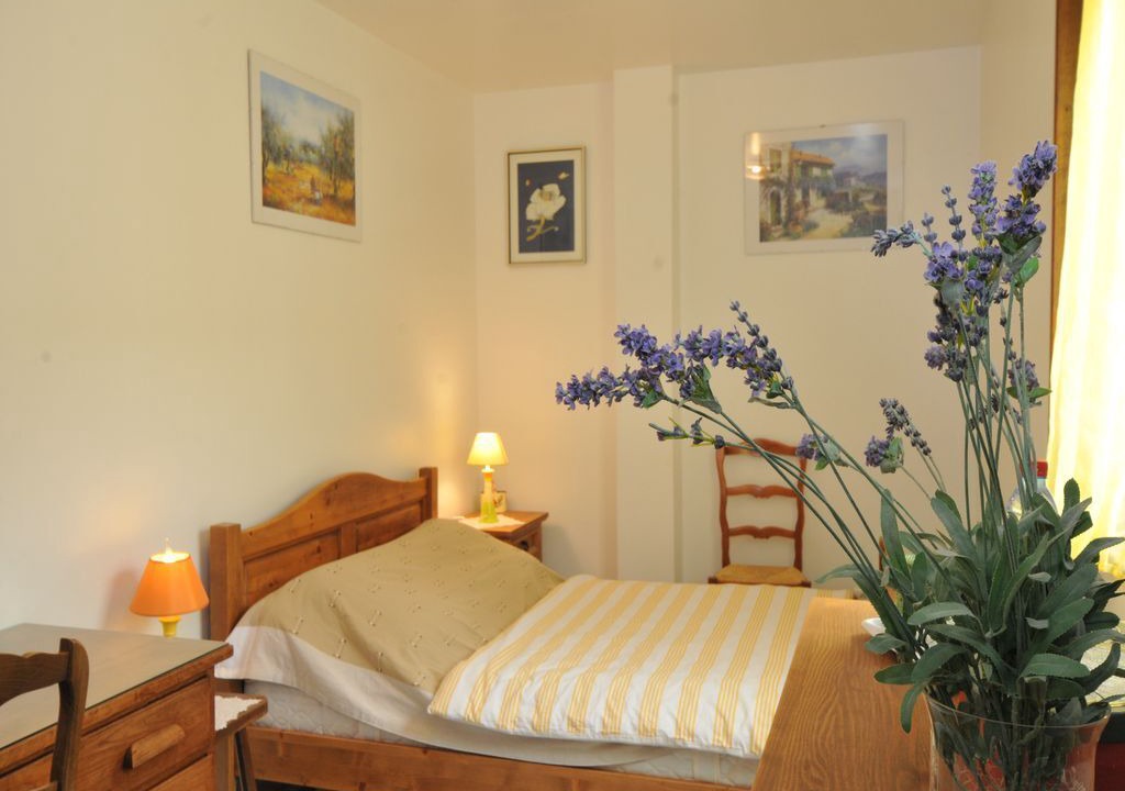 Photo of Bedroom in Bouy