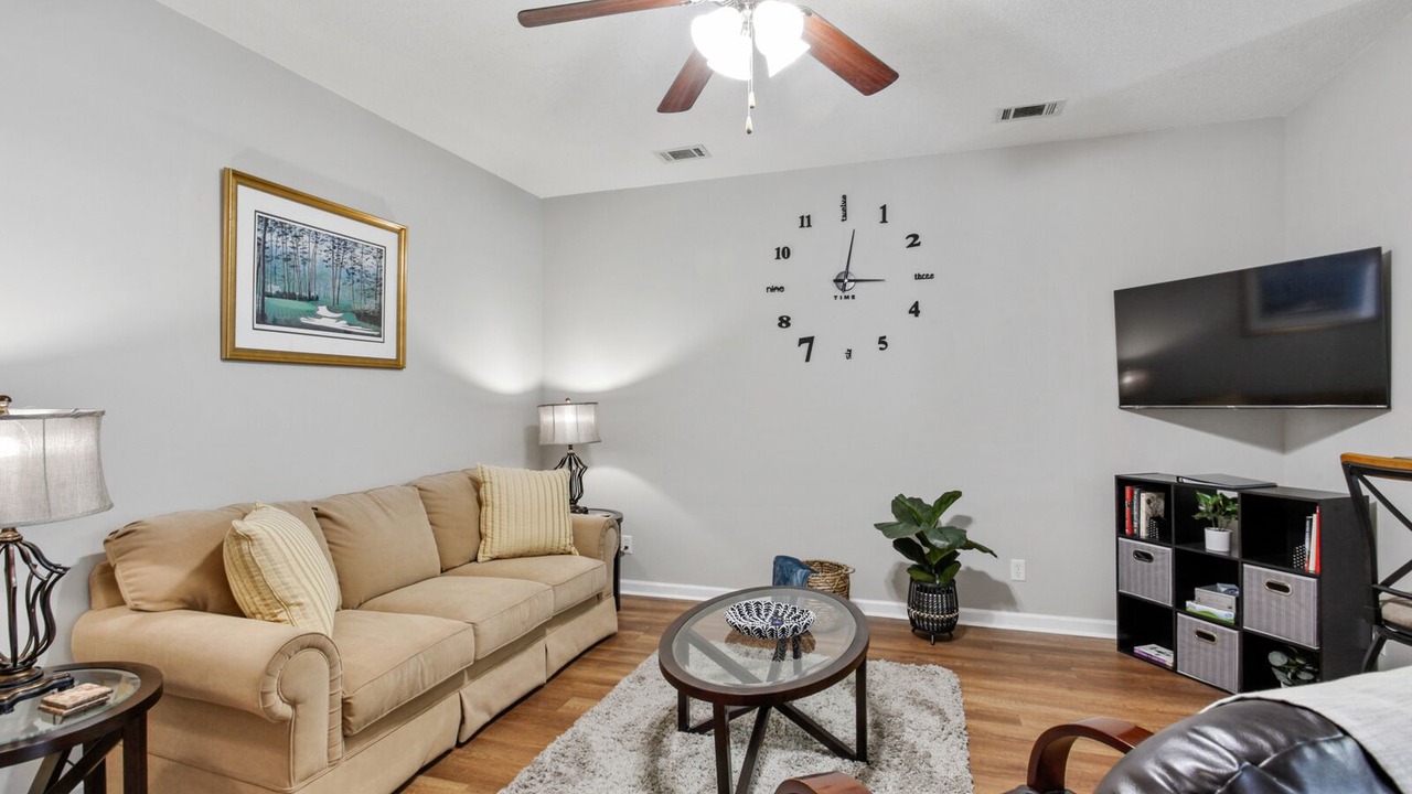 Photo of Livingroom in Savannah