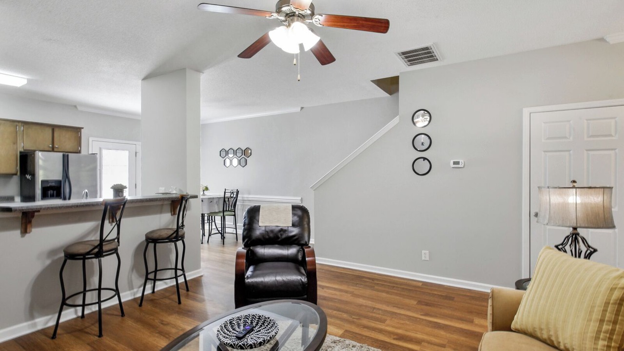 Photo of Livingroom in Savannah