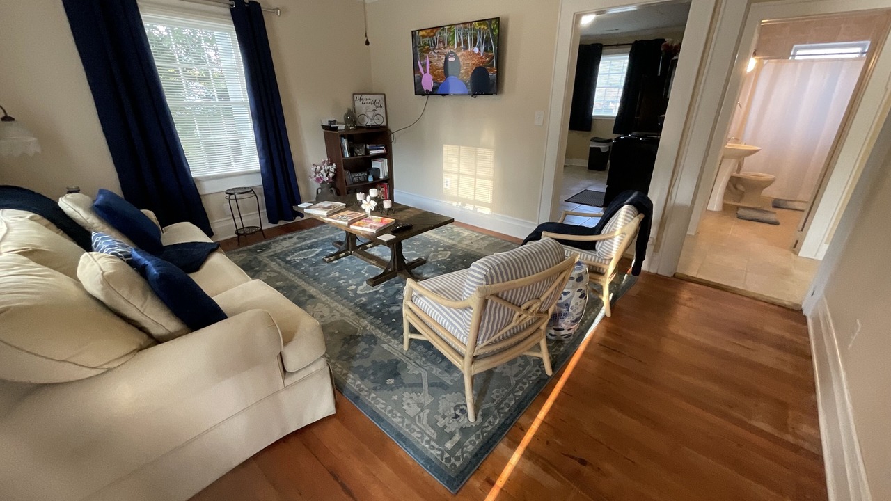 Photo of Livingroom in Fairfax