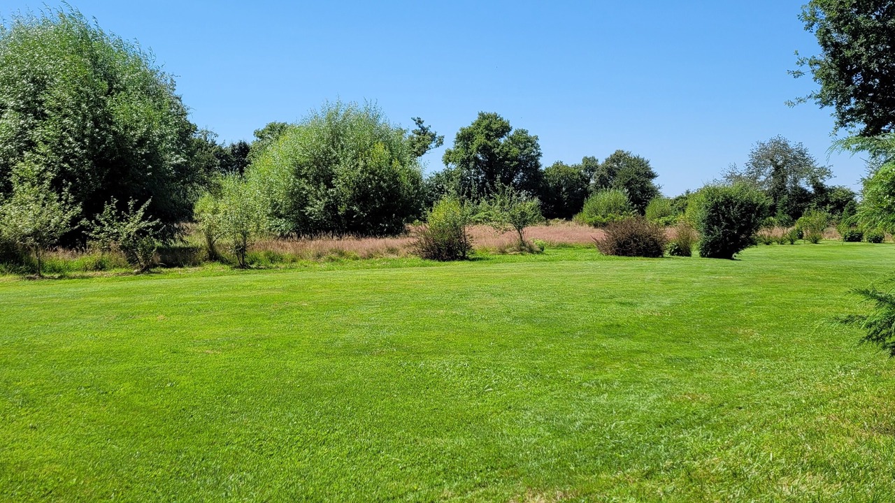 Photo of Outdoor in Moulins