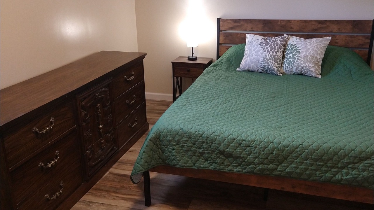 Photo of Bedroom in Central Square