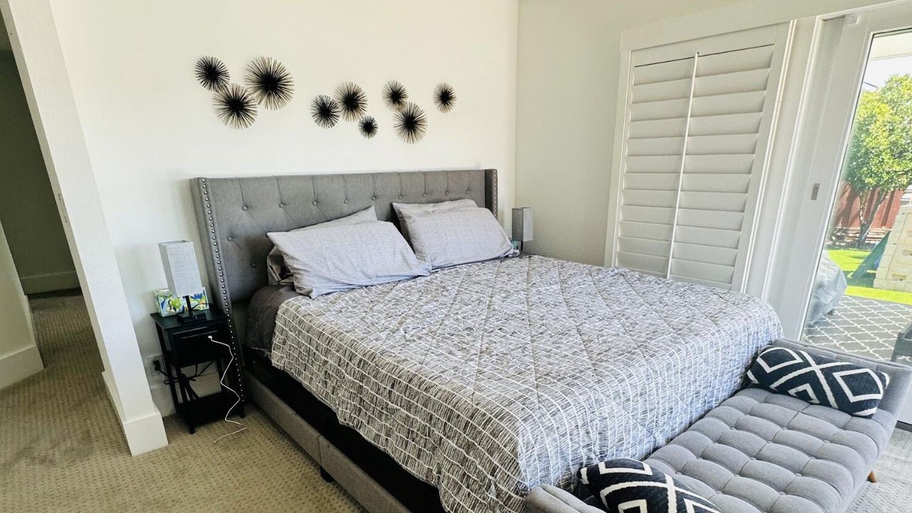 Photo of Bedroom in East San Mateo