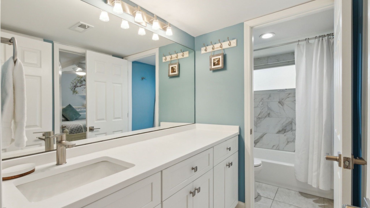 Photo of Bathroom in Amelia City