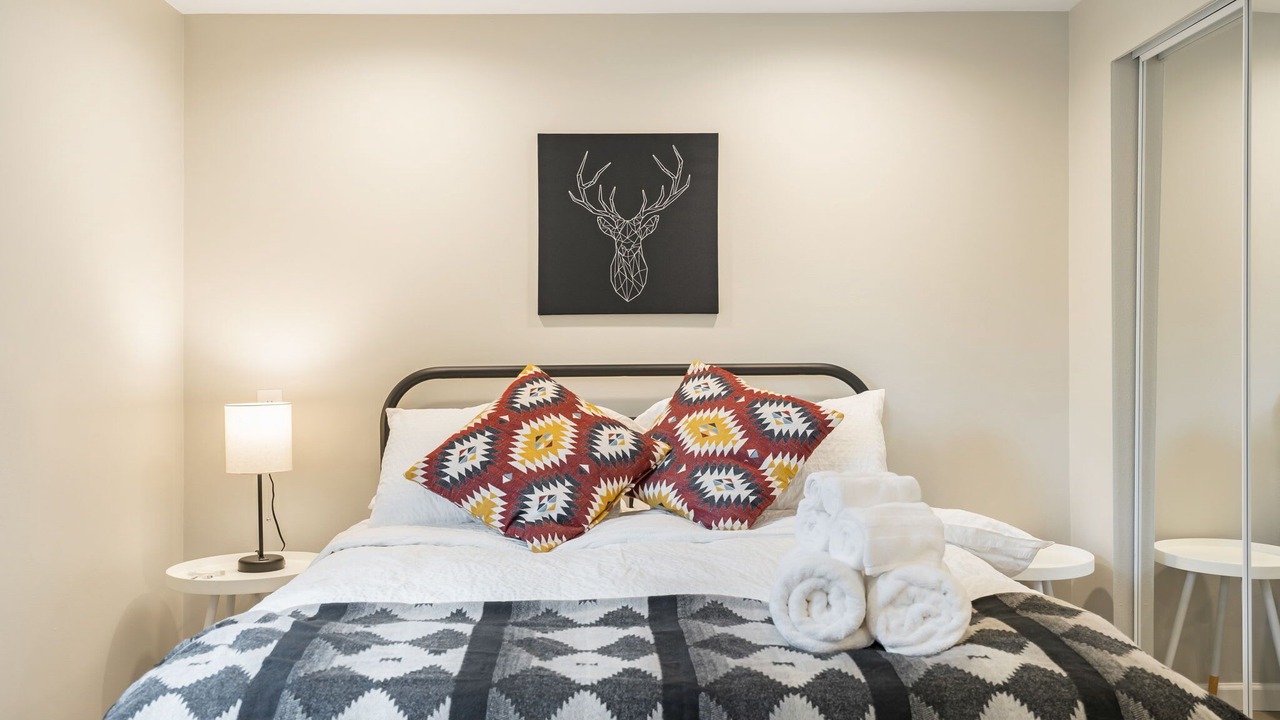 Photo of Bedroom in Shoreline