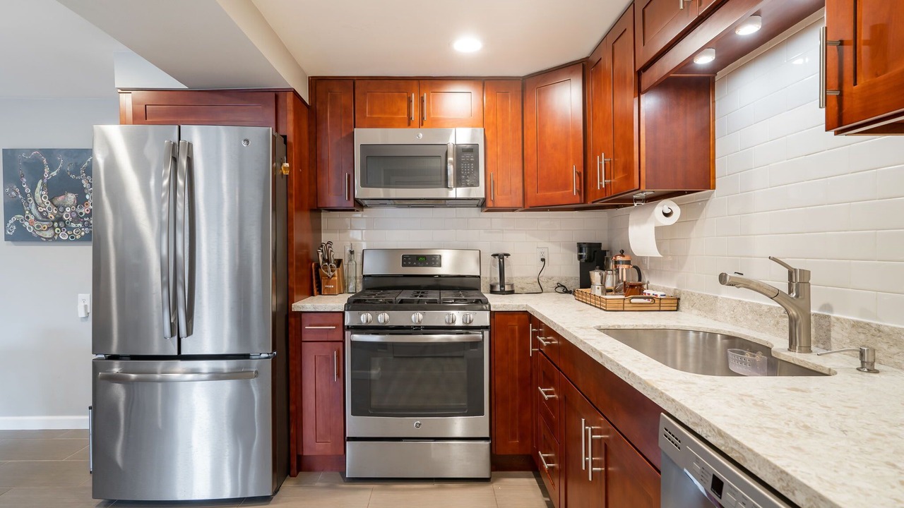 Photo of Kitchen in Shoreline