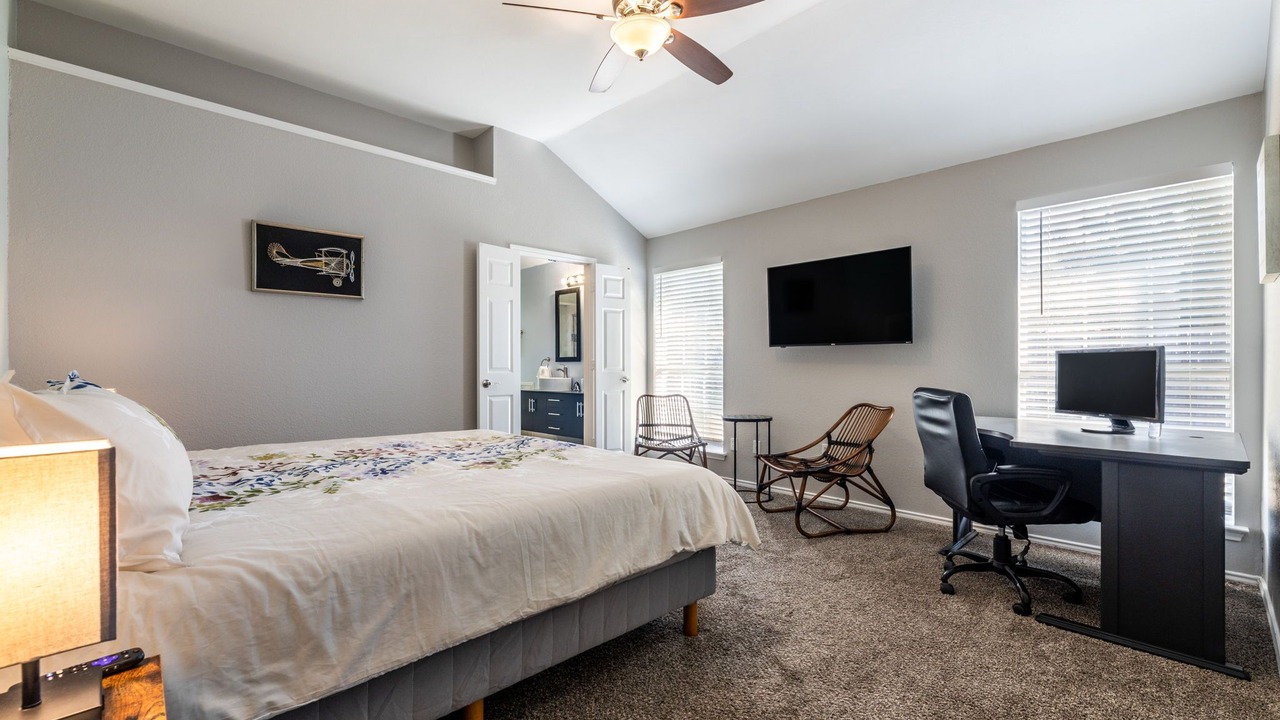 Photo of Bedroom in South Arlington