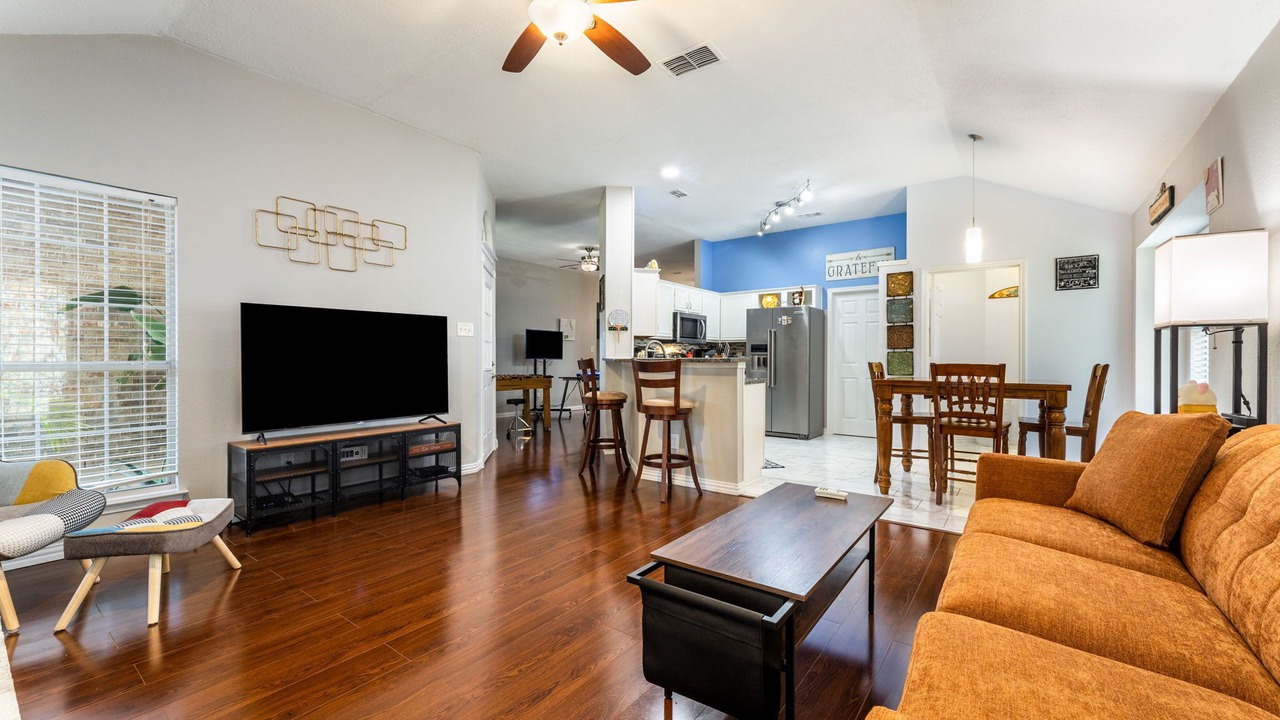 Photo of Livingroom in South Arlington