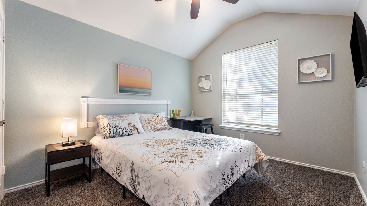 Photo of Bedroom in South Arlington