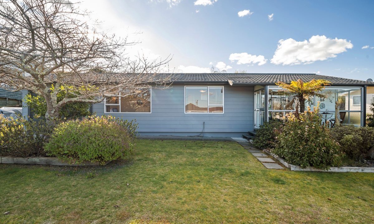 Photo of Others in Acacia Bay