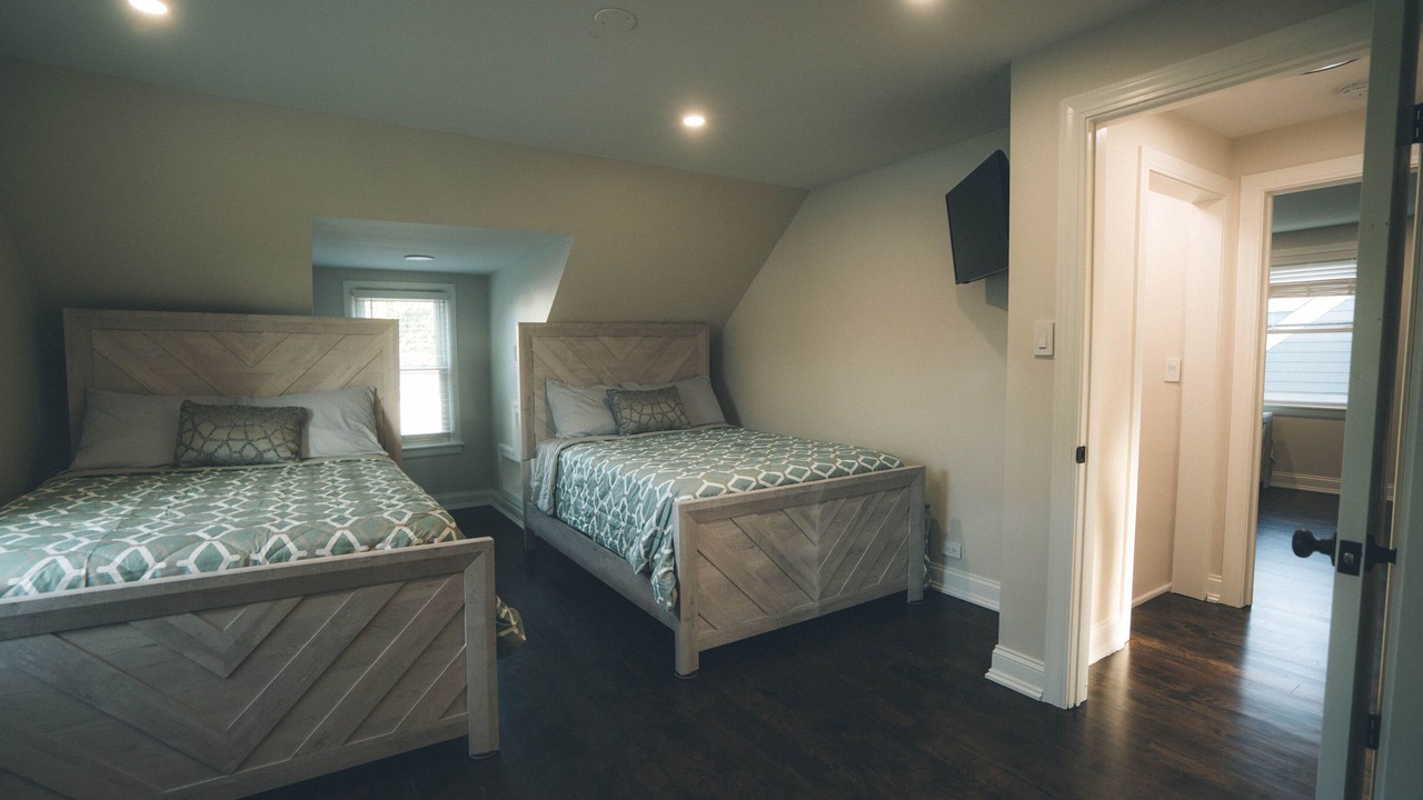 Photo of Bedroom in Elmhurst