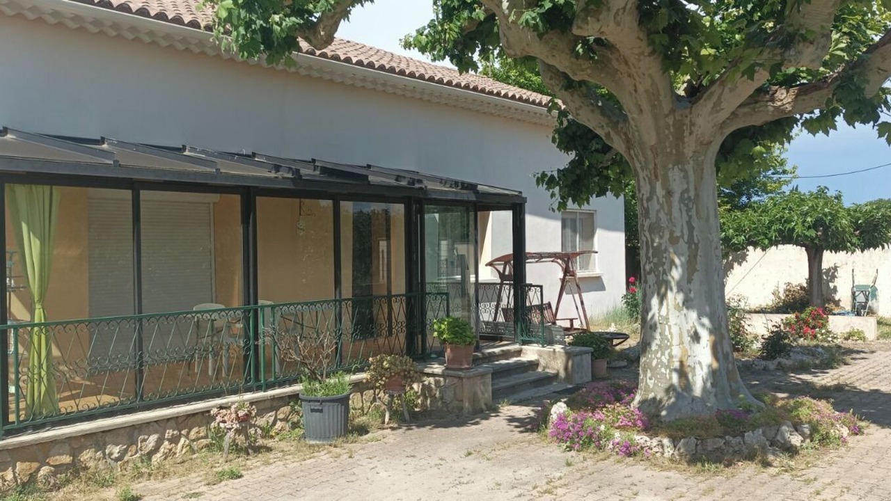 Photo of Patio Balcony in Lapalud