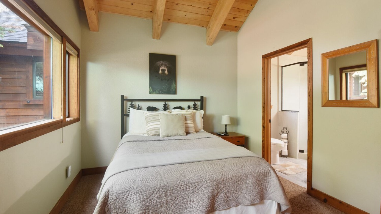 Photo of Bedroom in Kings Beach
