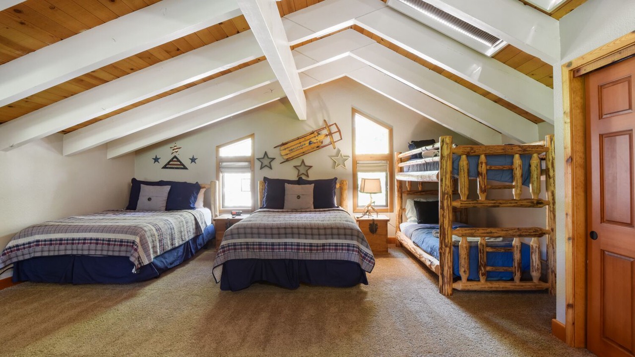Photo of Bedroom in Kings Beach