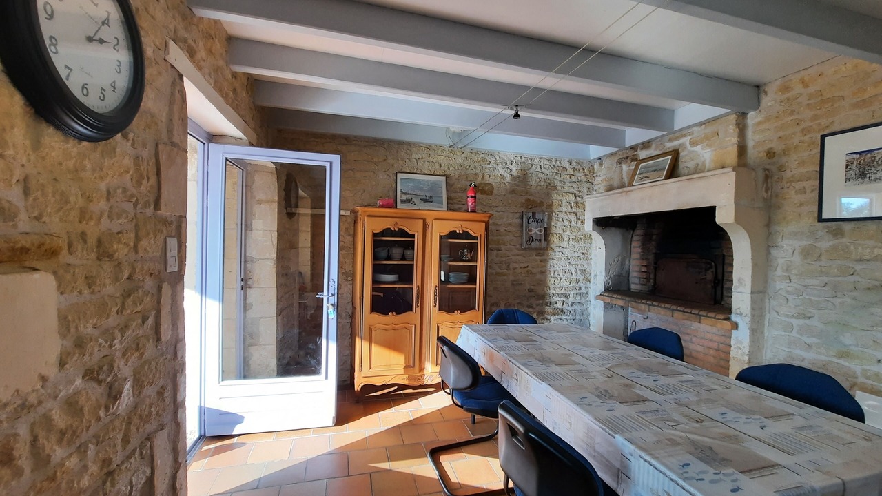 Photo of Others in Genouille