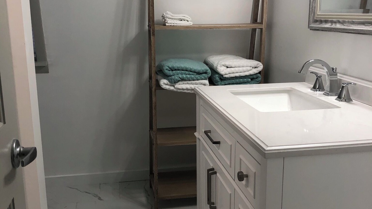 Photo of Bathroom in Luray