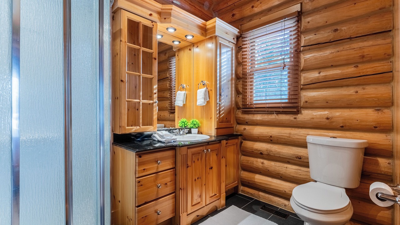 Photo of Bathroom in Fiddler Lake Resort