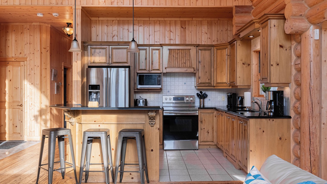 Photo of Kitchen in Fiddler Lake Resort