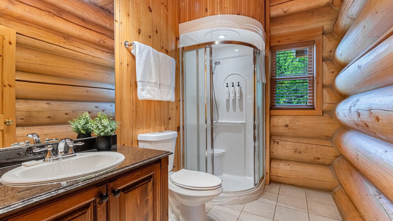 Photo of Bathroom in Fiddler Lake Resort