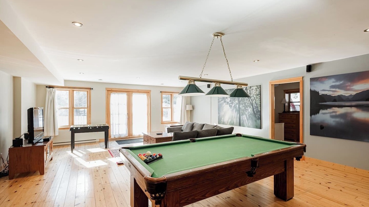Photo of Bedroom in Fiddler Lake Resort