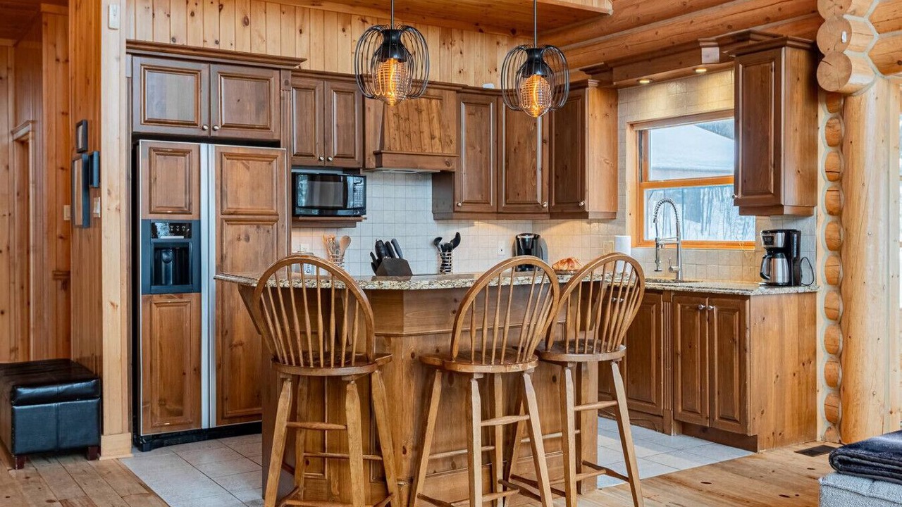 Photo of Kitchen in Fiddler Lake Resort