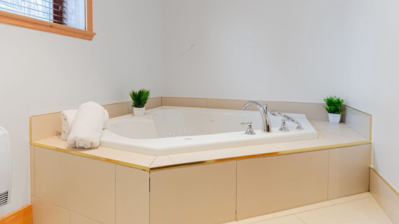 Photo of Bathroom in Fiddler Lake Resort