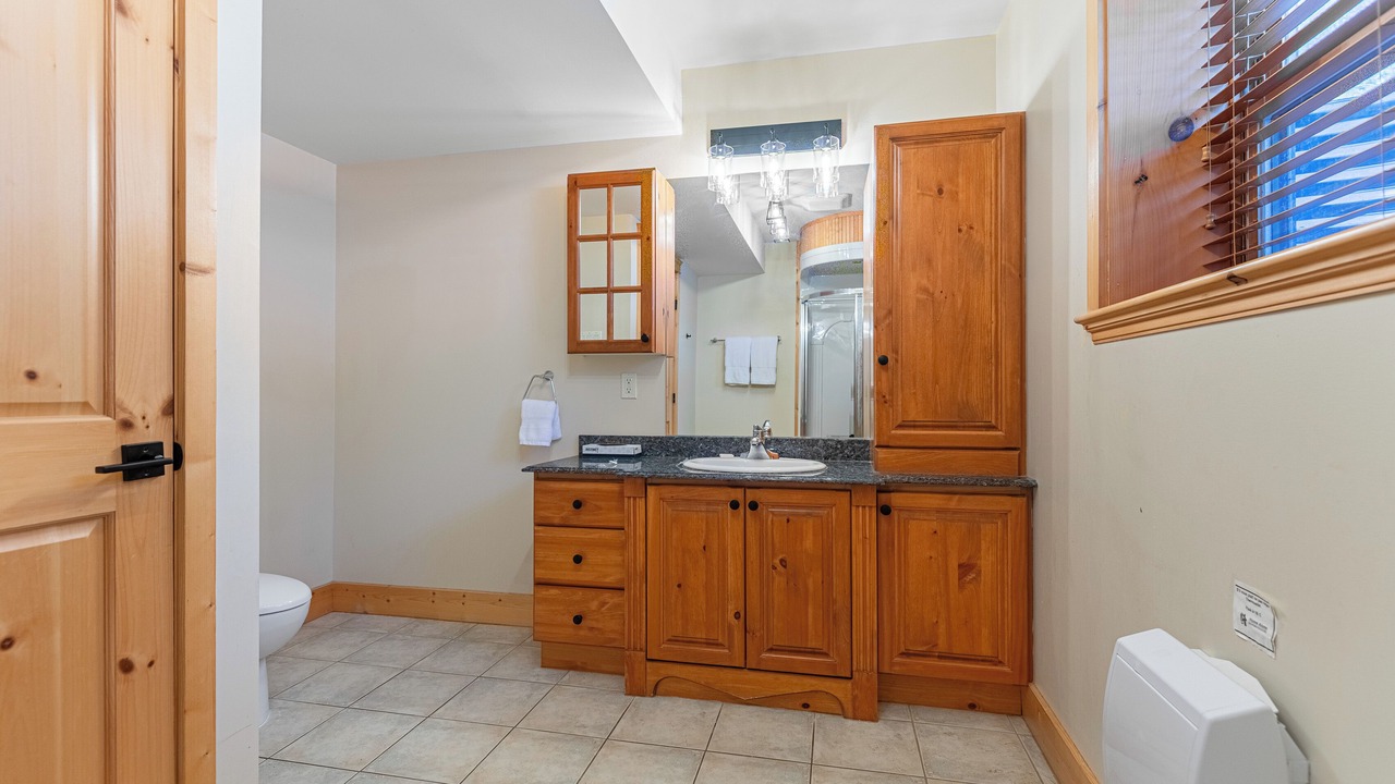 Photo of Bathroom in Fiddler Lake Resort
