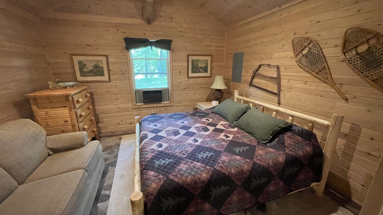 Photo of Bedroom in White Cloud