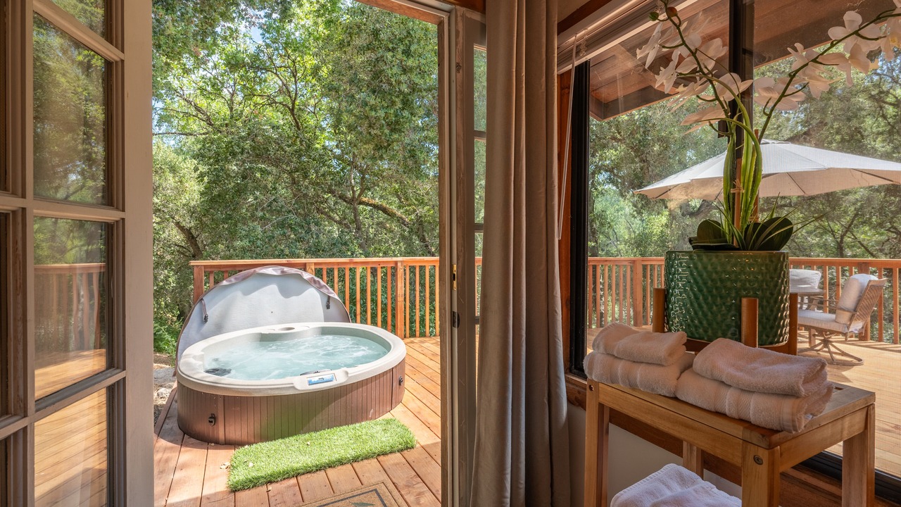 Photo of Patio Balcony in Carmel Valley