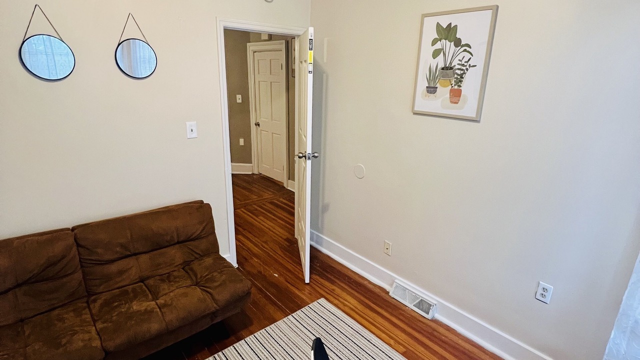 Photo of Livingroom in Albany