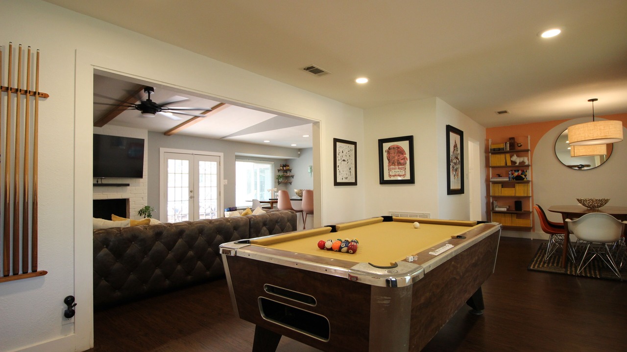 Photo of Bedroom in North Austin Civic Association