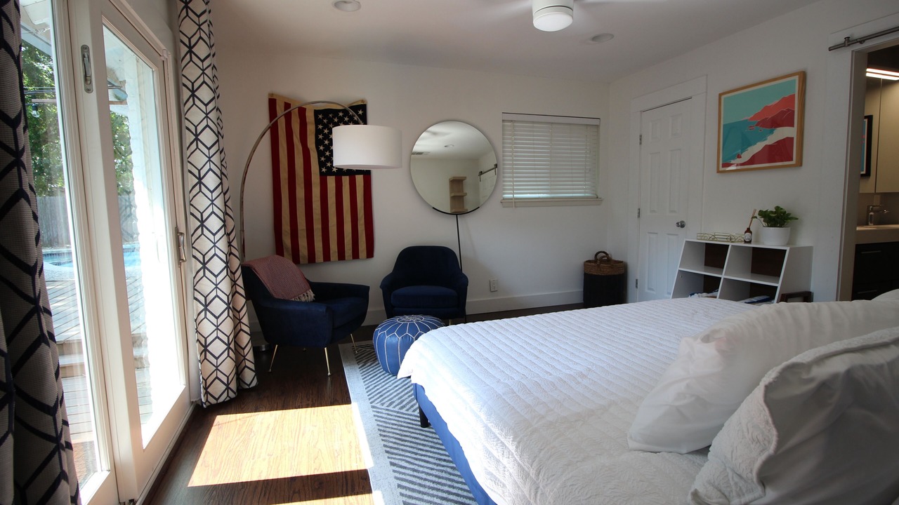 Photo of Bedroom in North Austin Civic Association