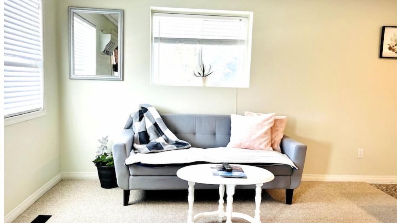 Photo of Livingroom in Medicine Hat