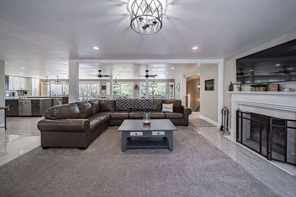 Photo of Livingroom in Pocatello