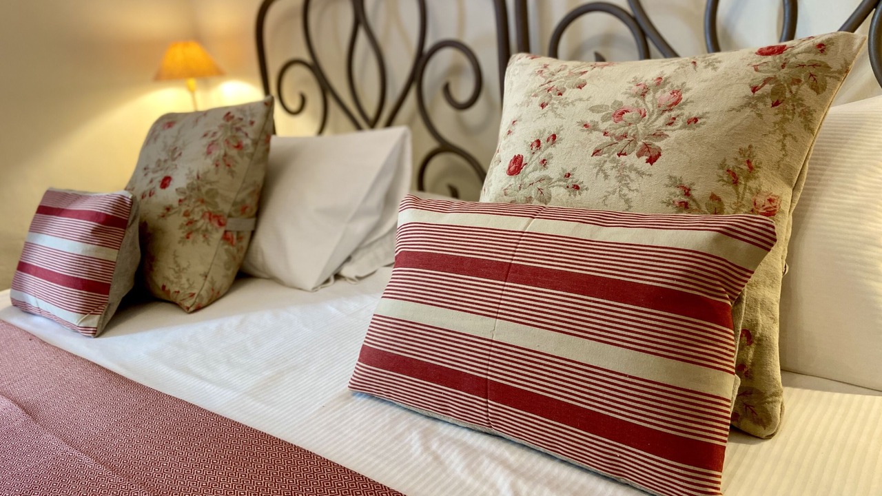 Photo of Others in Meyrannes