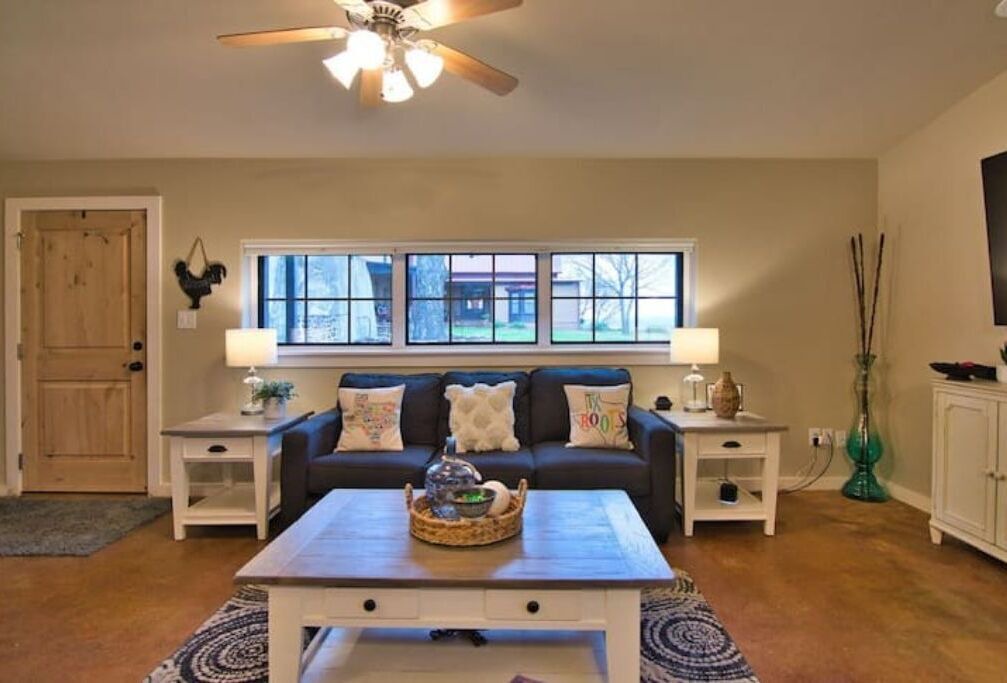 Photo of Livingroom in Mason