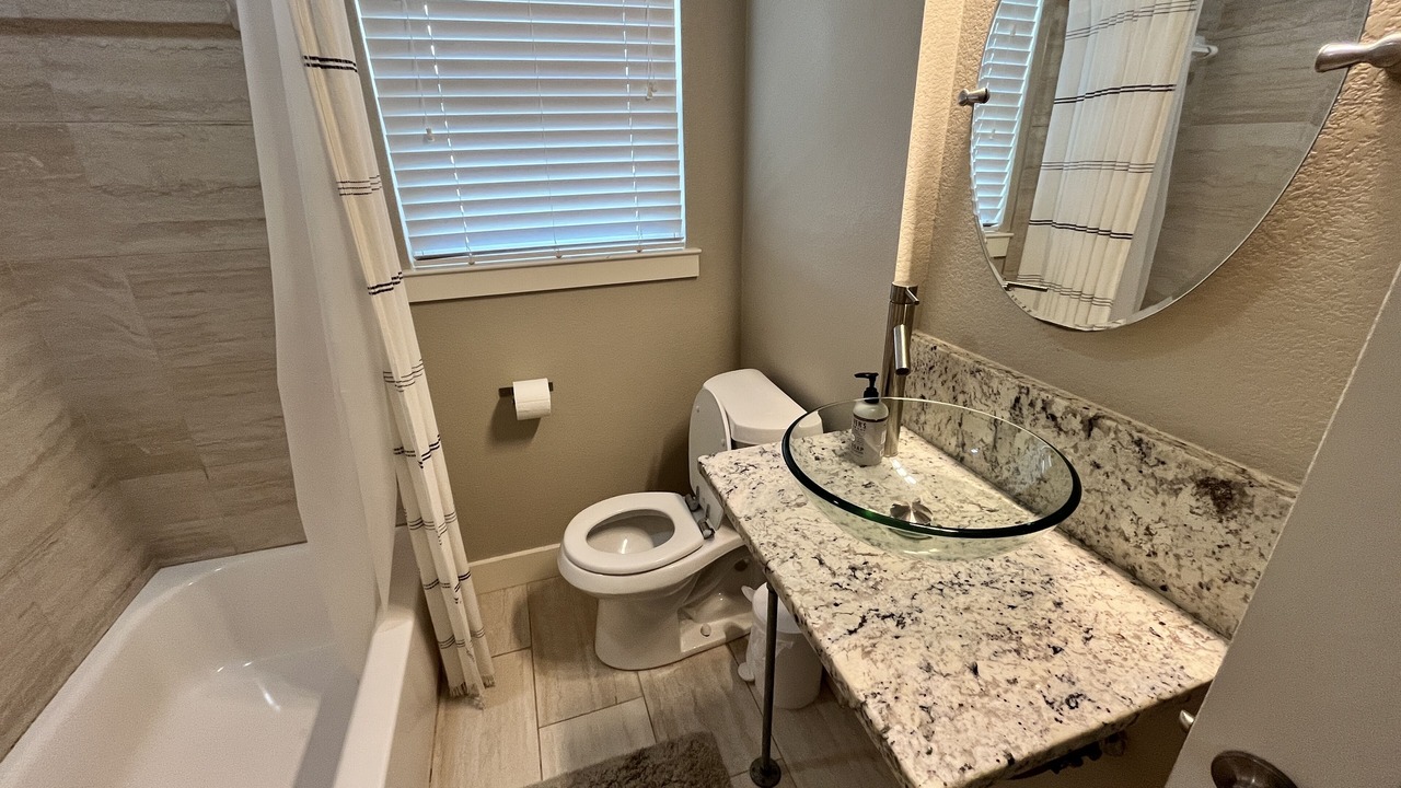 Photo of Bathroom in St. John - Coronado Hills