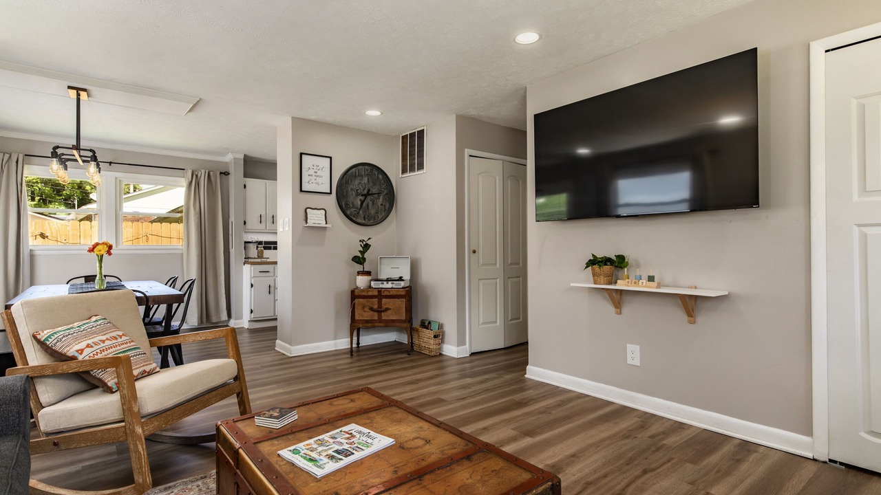 Photo of Livingroom in Bon Air