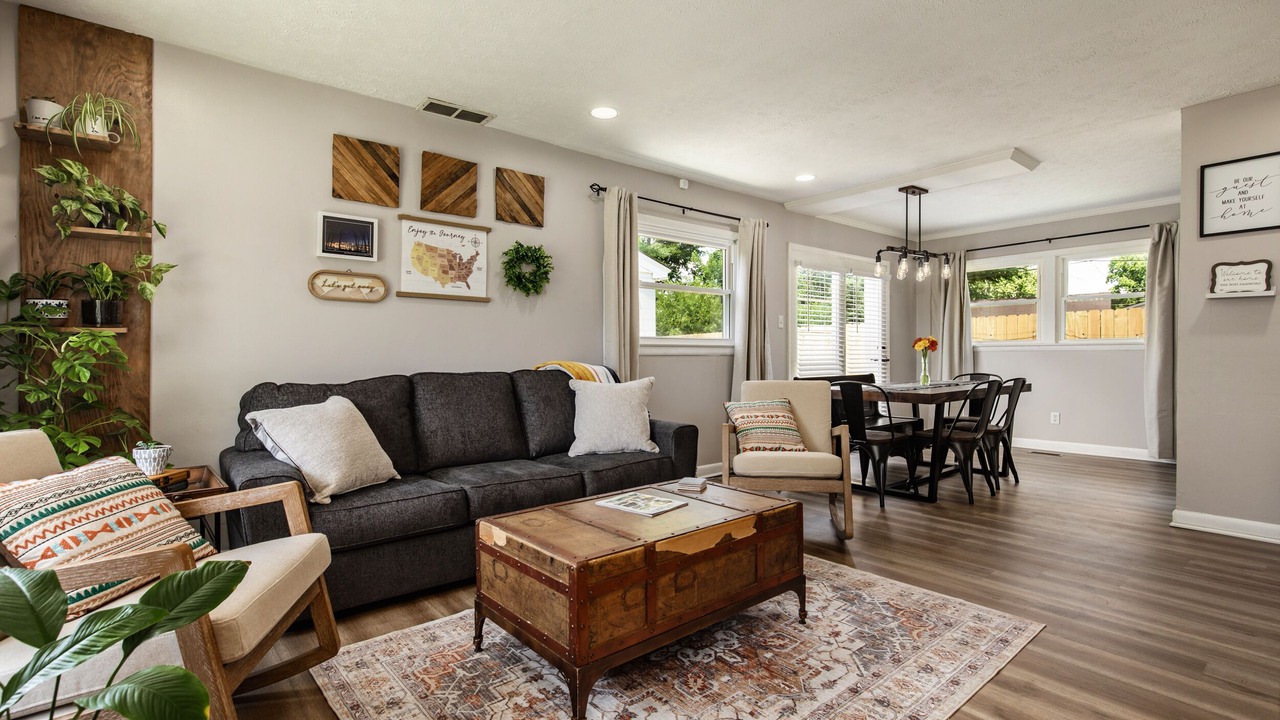Photo of Livingroom in Bon Air