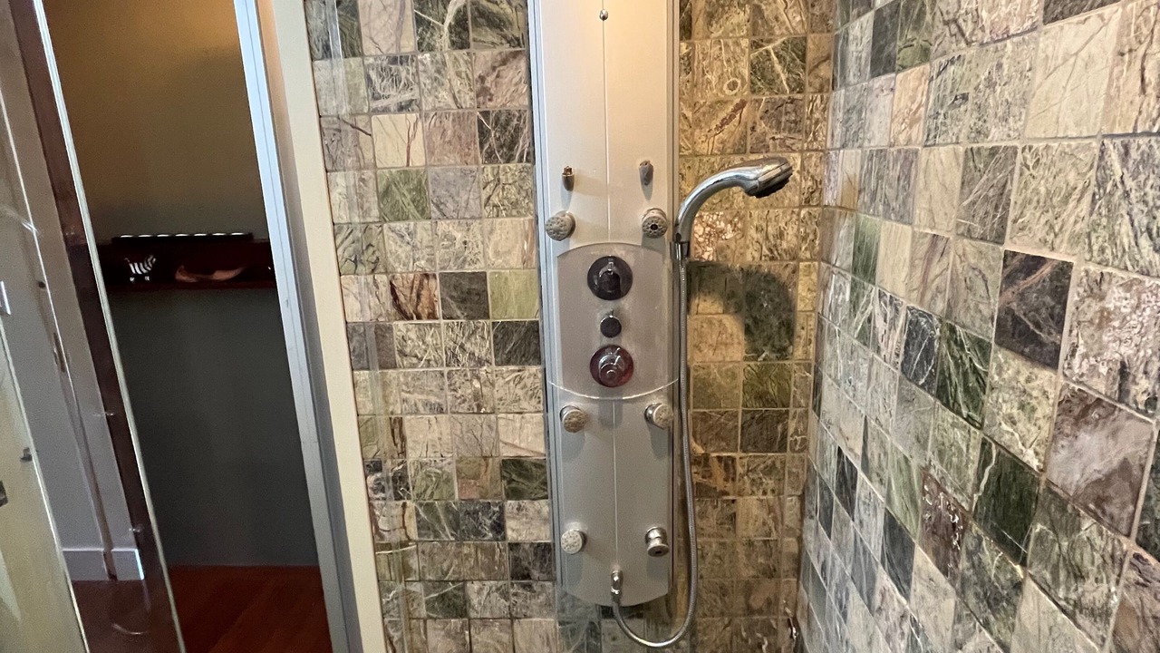 Photo of Bathroom in Carroll Gardens