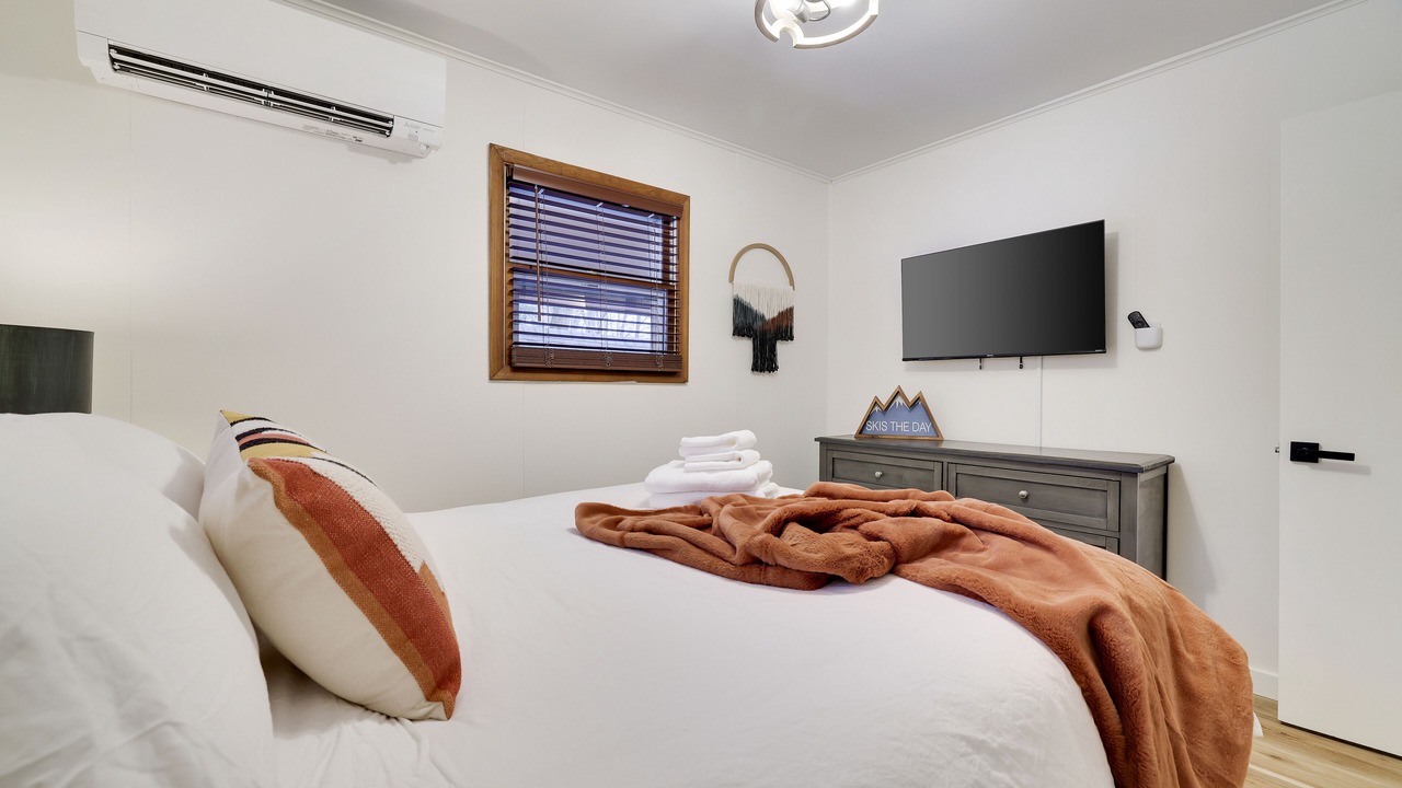 Photo of Bedroom in Tobyhanna