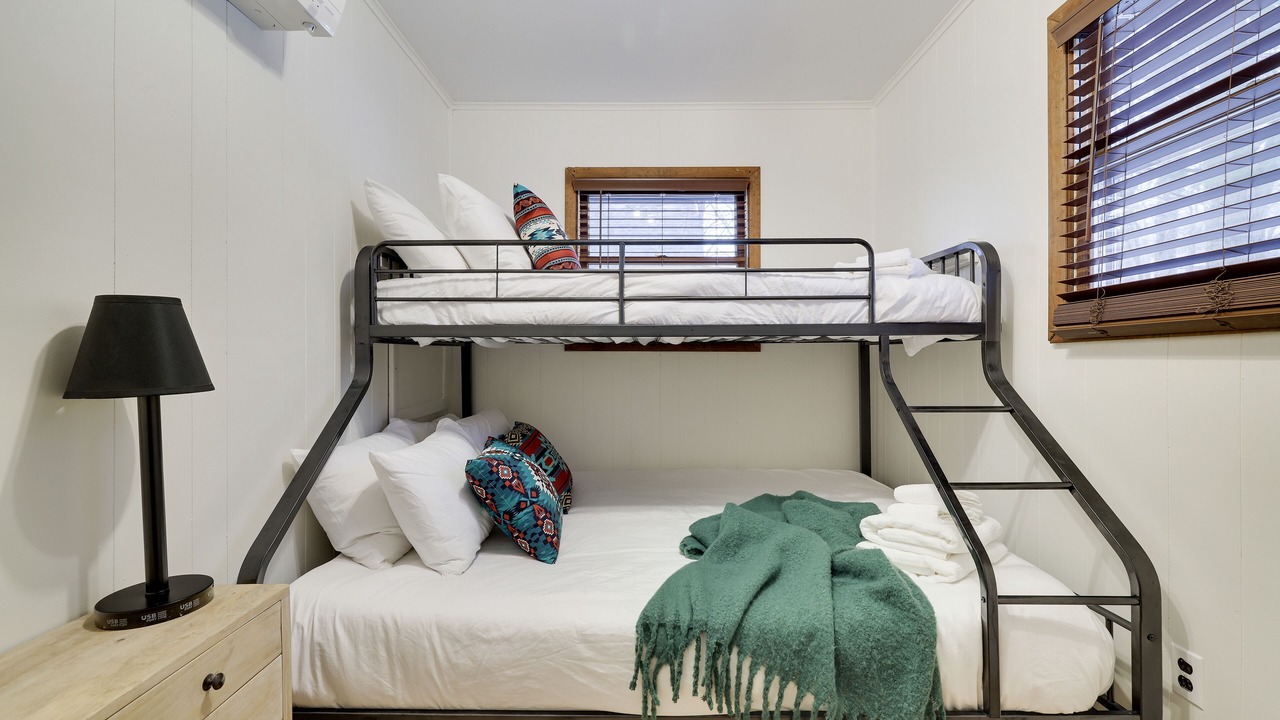 Photo of Bedroom in Tobyhanna