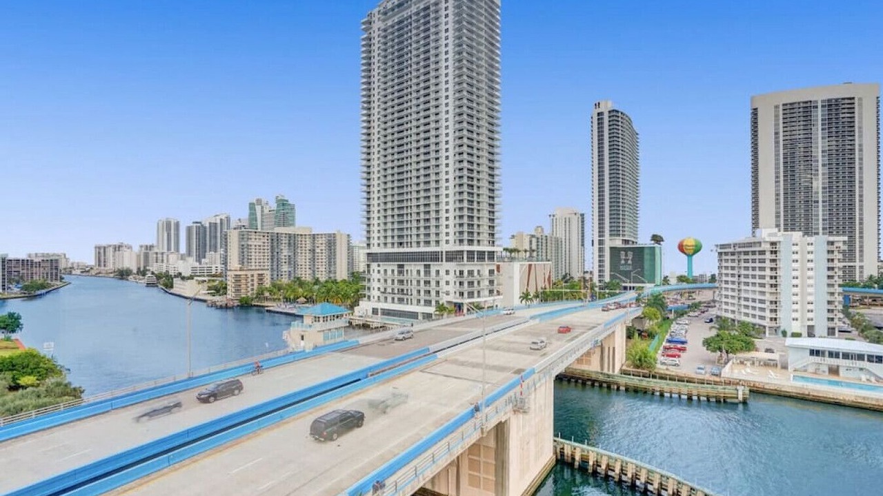 Photo of Others in Hallandale Beach