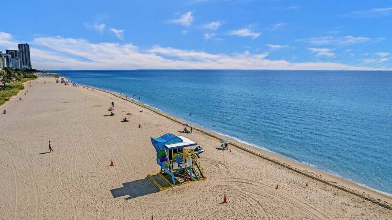 Photo of Others in Mid Beach