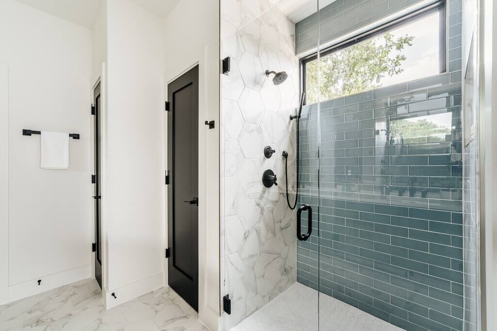 Photo of Bathroom in Rosewood