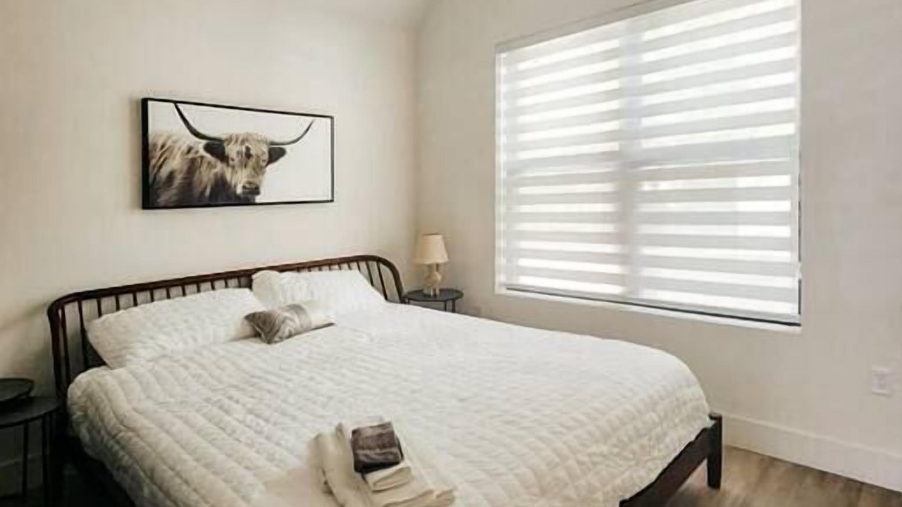 Photo of Bedroom in Rosewood