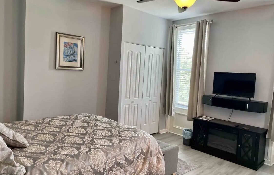 Photo of Bedroom in Downtown St. Louis